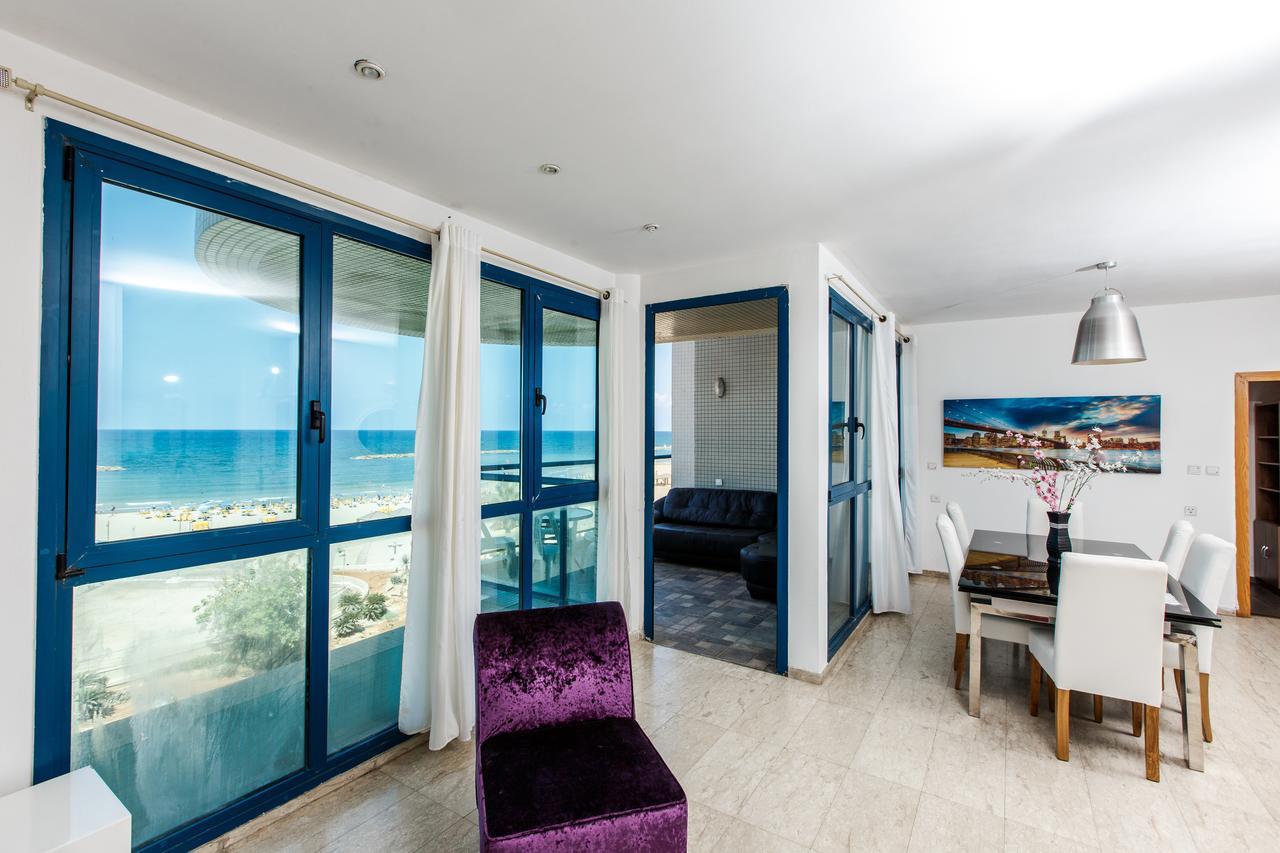 Ocean Front Apartments First Line To The Beach เทลอาวีฟ ภายนอก รูปภาพ